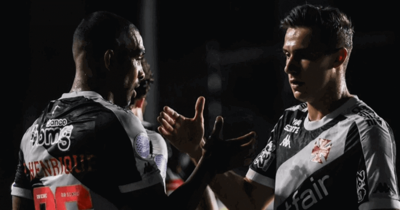 Dupla de laterais do Vasco apresentam sintonia e entrosamento em campo