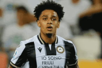 Brenner durante confronto entre Udinese e Como no Campoenato Italiano 2024/25