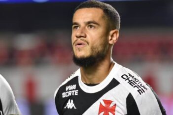 Coutinho em Vasco x São Paulo no Morumbis