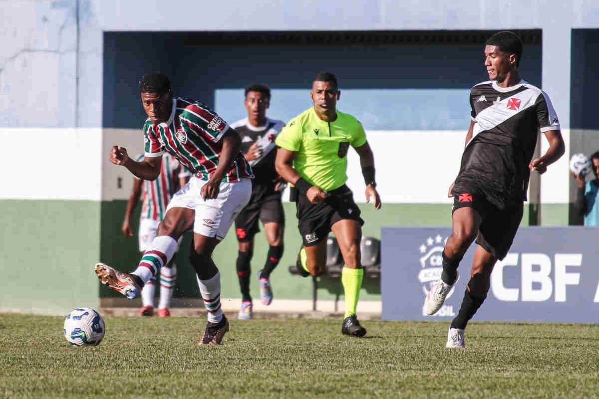 Vasco x Fluminense pelo Sub-20
