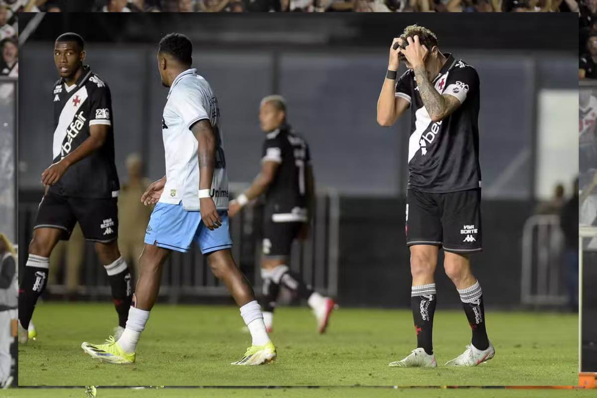Vegetti em jogo do Vasco contra o Grêmio