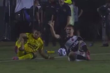 Piton machuca o joelho em jogo contra o Mirassol