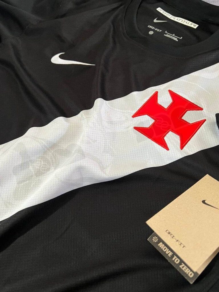 Suposta nova camisa Torcedor Pro do Vasco produzida pela Nike