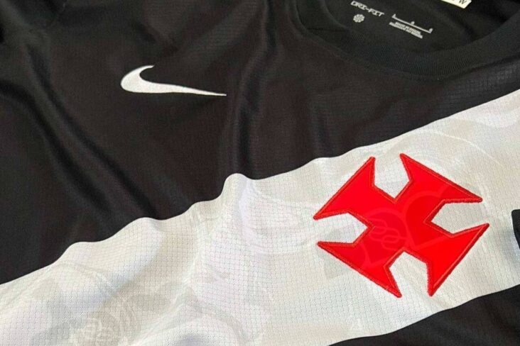 Suposta camisa do modelo Torcedor PRO da Nike
