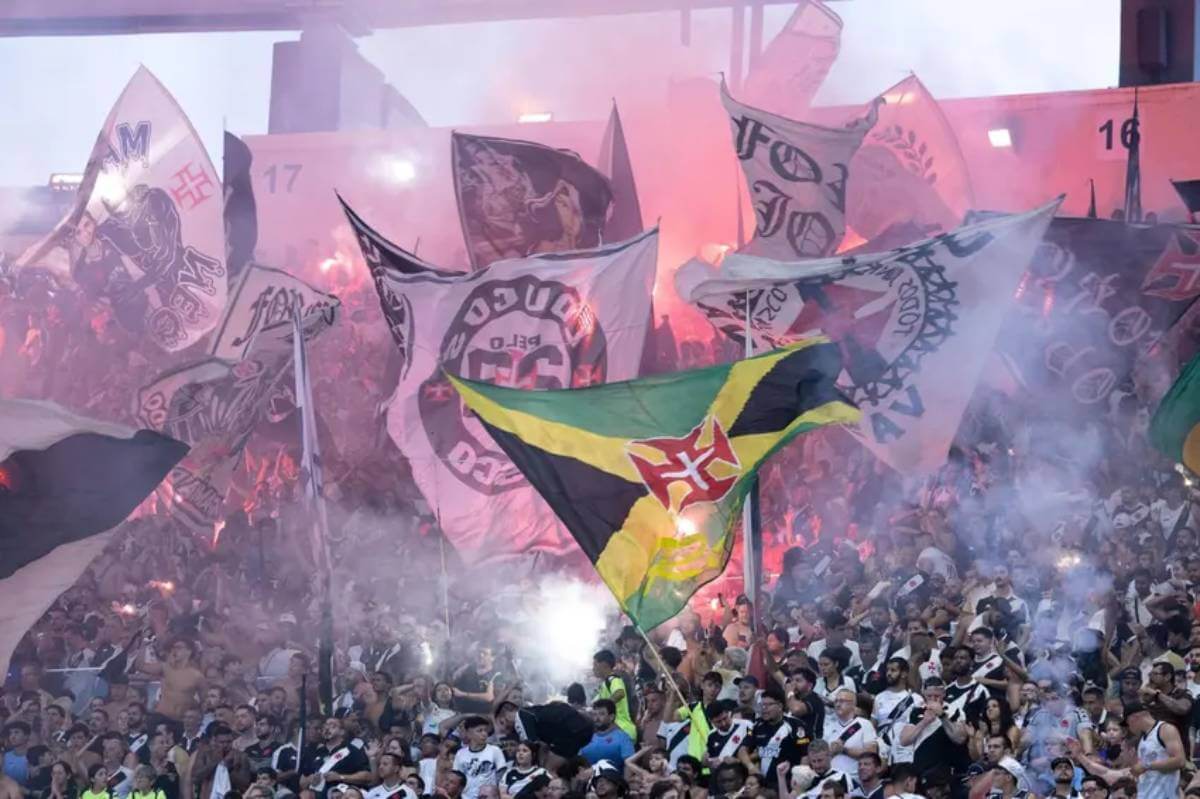 Torcida do Vasco em final no Maracanã