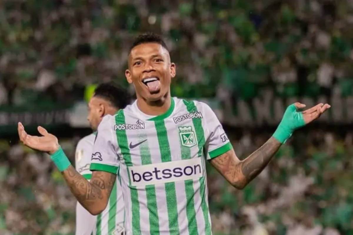 Atacante equatoriano Billy Arce