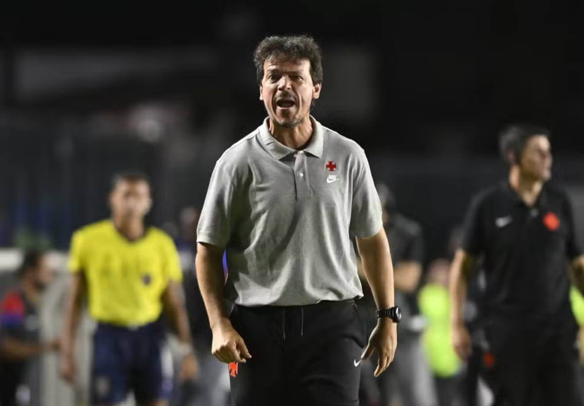 Fernando Diniz em Vasco x Maricá