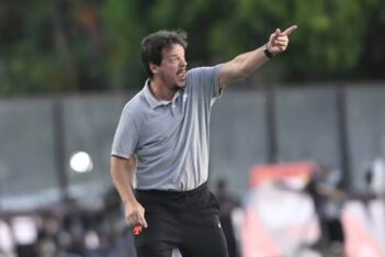 Fernando Diniz em Vasco x Nova Iguaçu