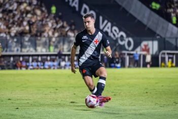 Lucas Piton em Vasco x Maricá