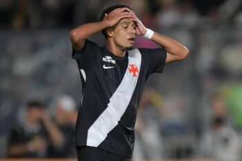 Brenner em jogo contra a Chapecoense