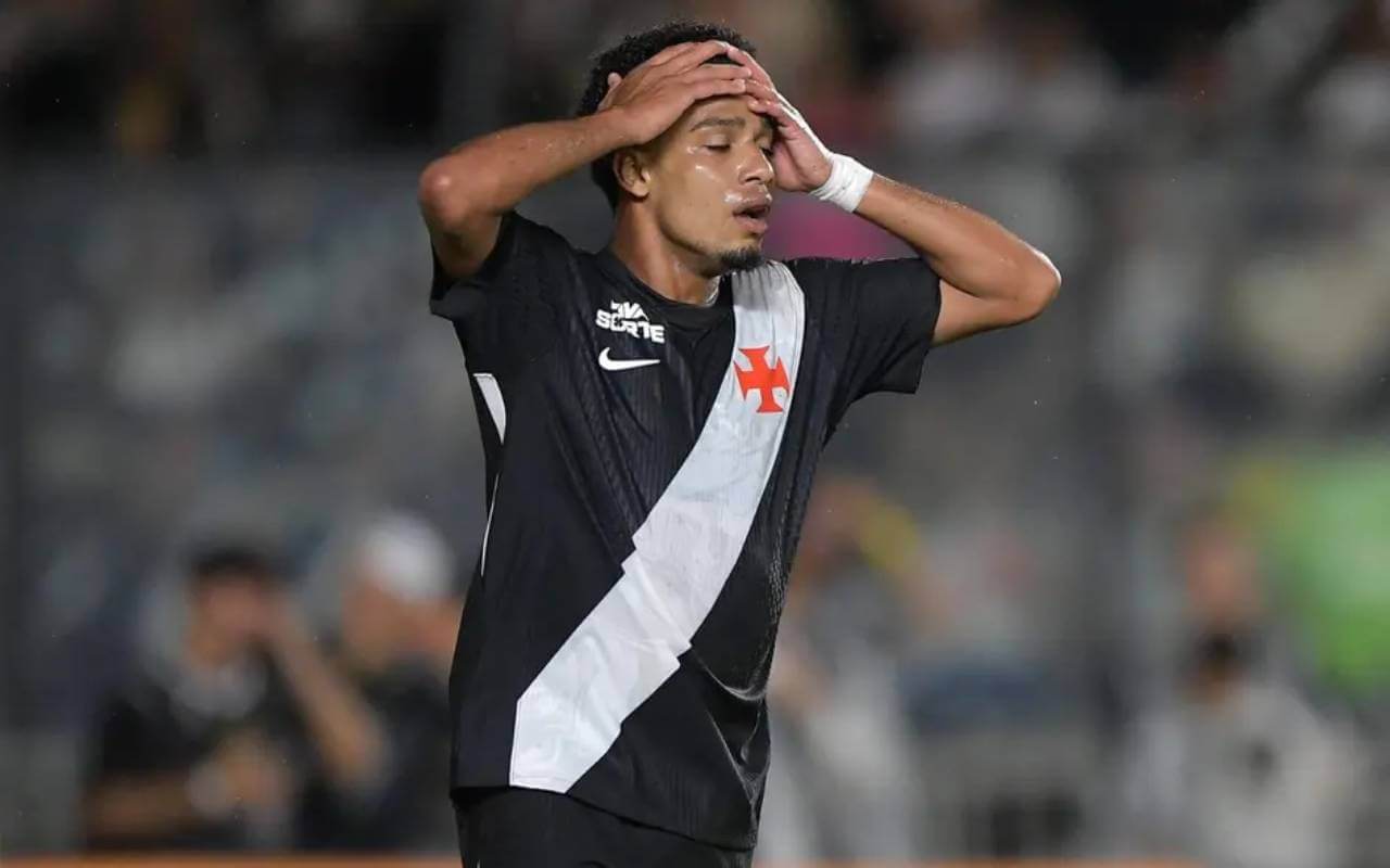 Brenner em jogo contra a Chapecoense