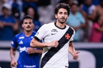 JP em jogo contra o Cruzeiro