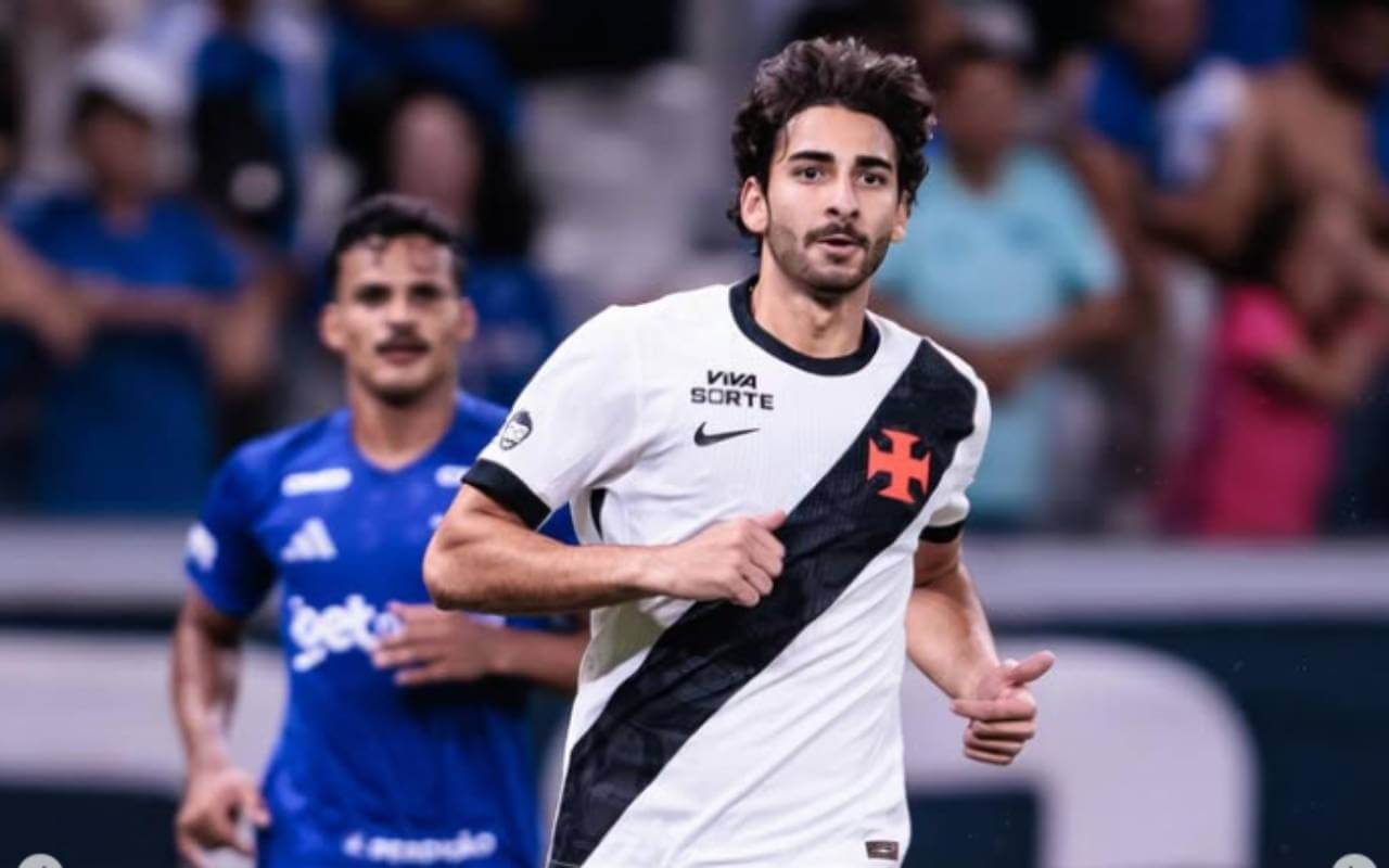 JP em jogo contra o Cruzeiro
