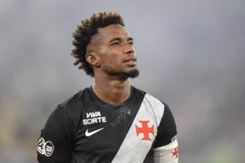 Thiago Mendes, capitão do Vasco