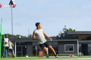 Riquelme Avellar, lateral-esquerdo do Vasco