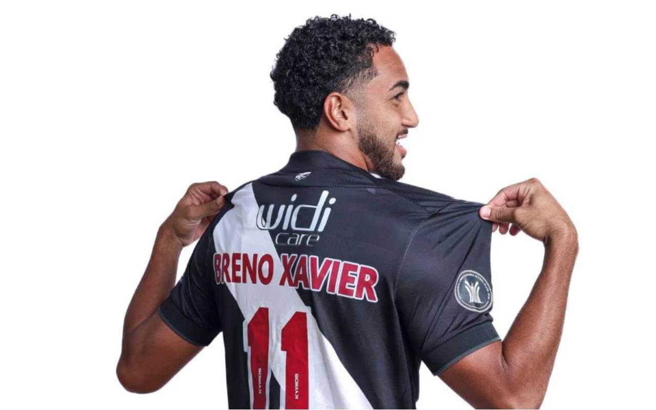 Breno Xavier, jogador do futebol de areia do Vasco