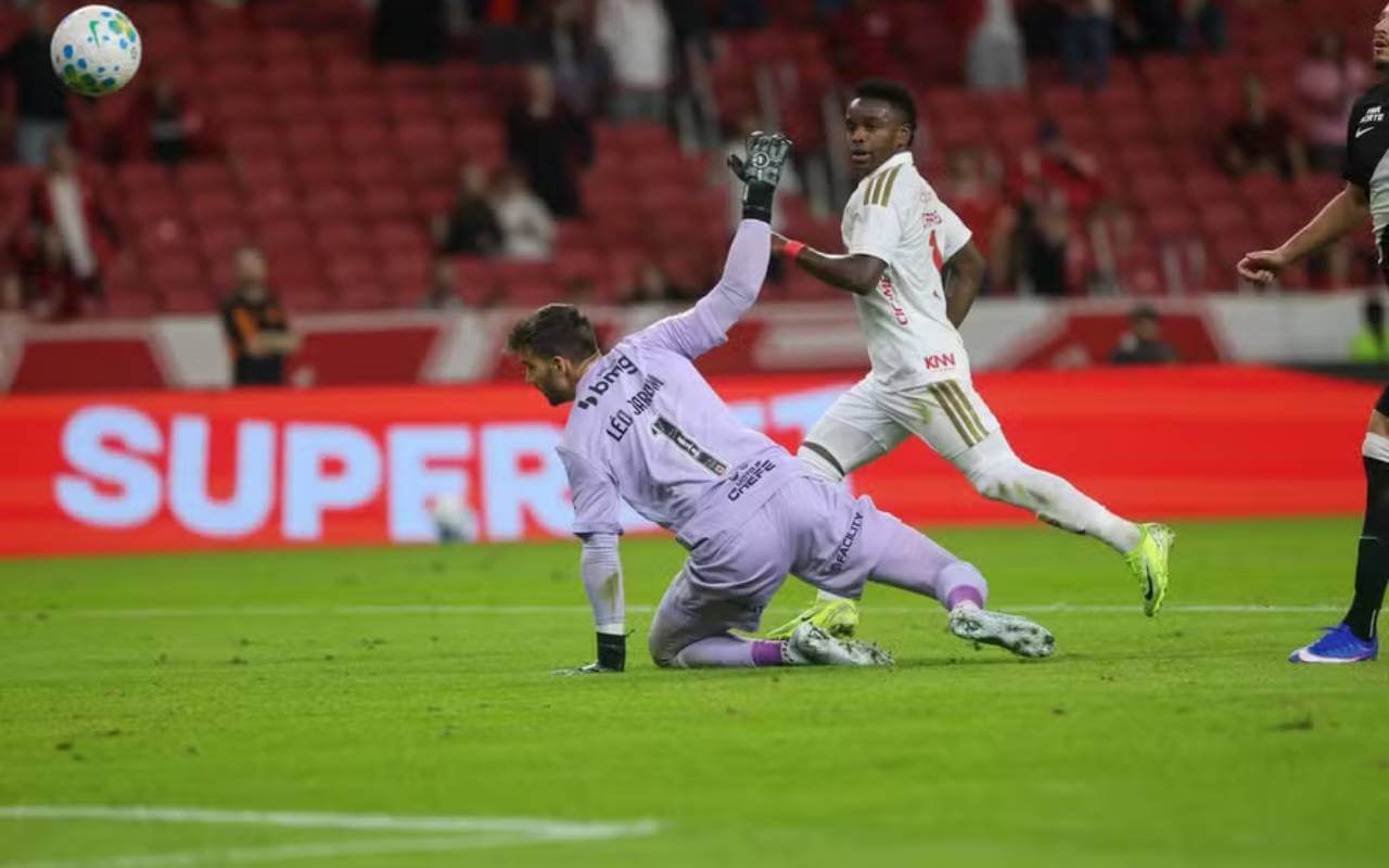 Internacional e Vasco pelo Brasileiro