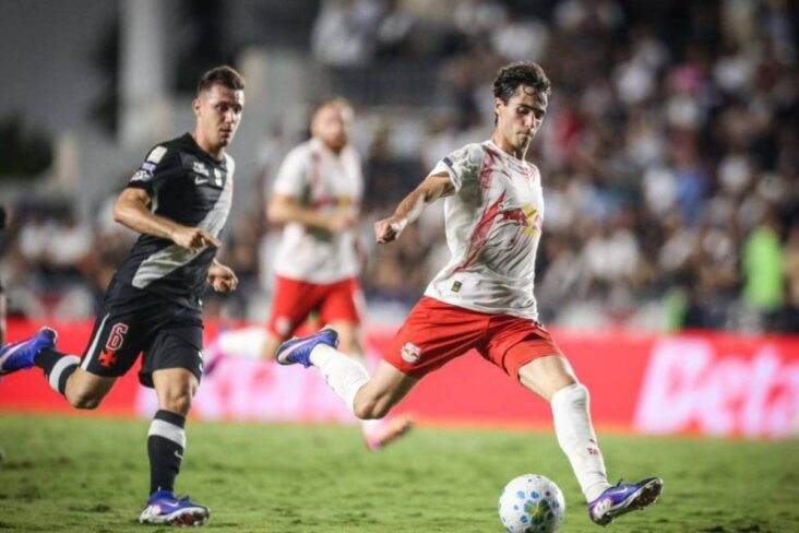 Piton em Vasco x Bragantino em São Januário