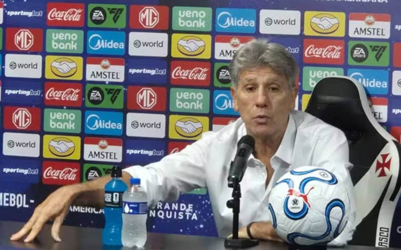 Renato Gaúcho em coletiva após jogo do Vasco