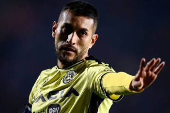 Roberto Pereyra entra na mira do Vasco