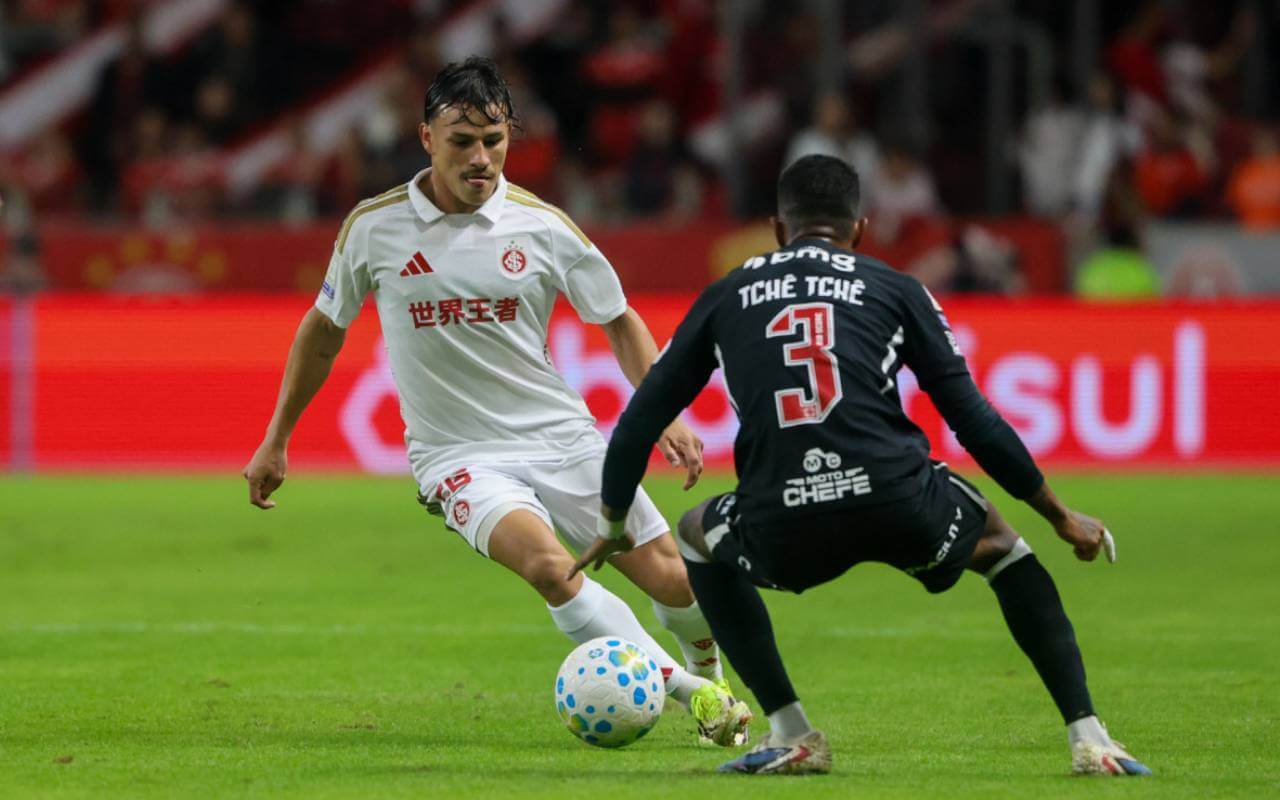 Tchê Tchê em Internacional x Vasco