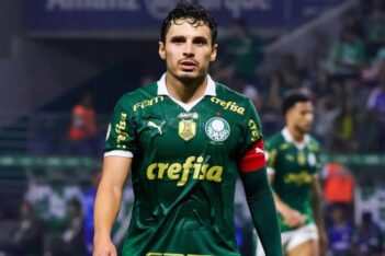 Raphael Veiga entra na mira do Vasco