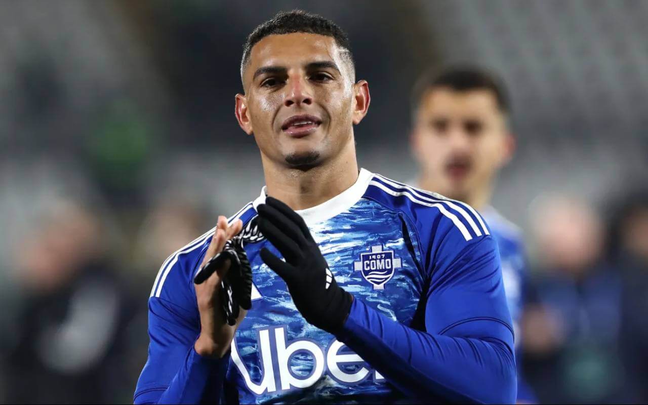 Diego Carlos entra na mira do Vasco