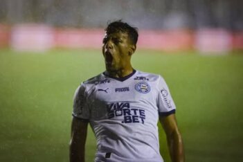 Luciano Rodríguez em jogo pelo Bahia