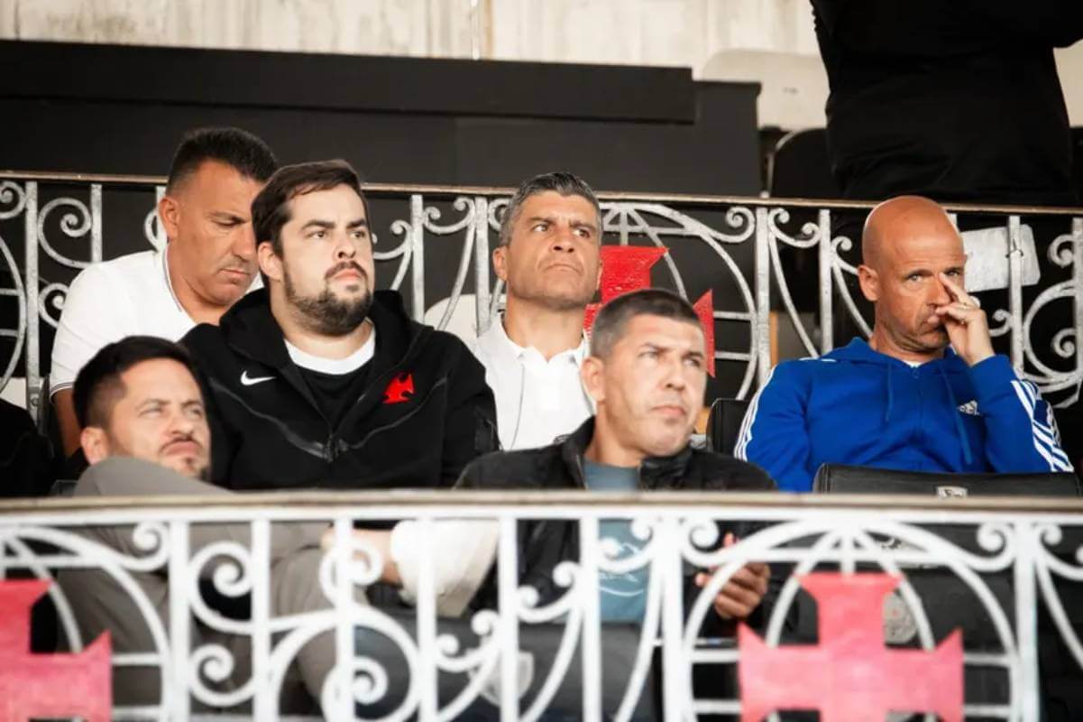 Pedro Emanuel acompanha a Vasco x Cruzeiro pelo Sub-20