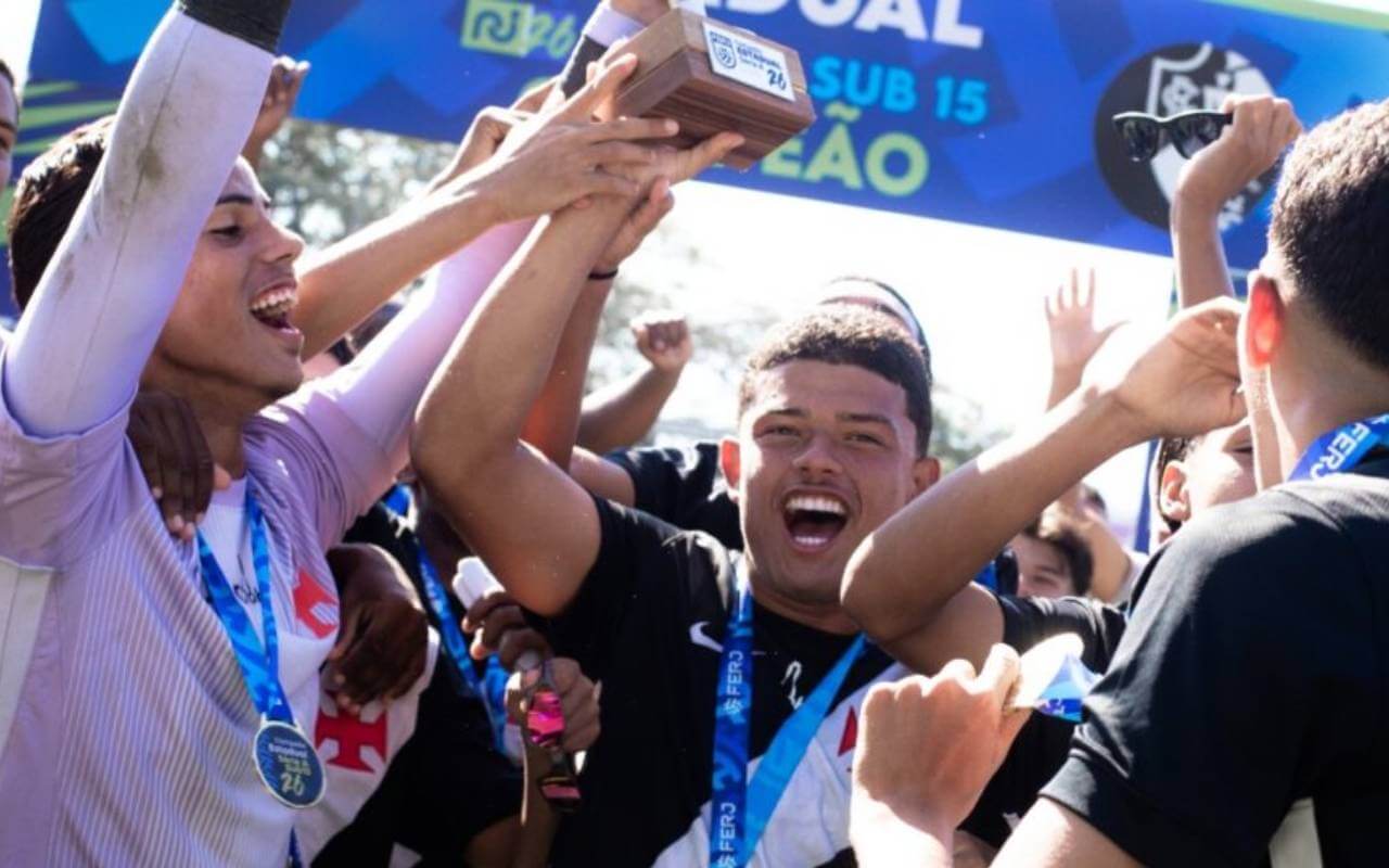 Vasco conquista o título Carioca Sub-15