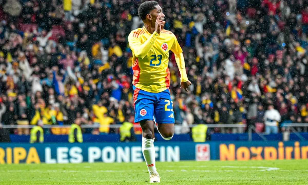 Yáser Asprilla, colombiano que defende o Girona