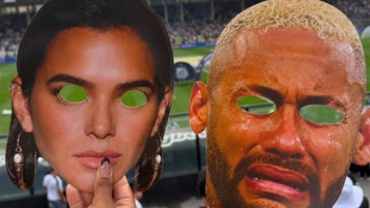 Provocação da torcida do Vasco a Neymar