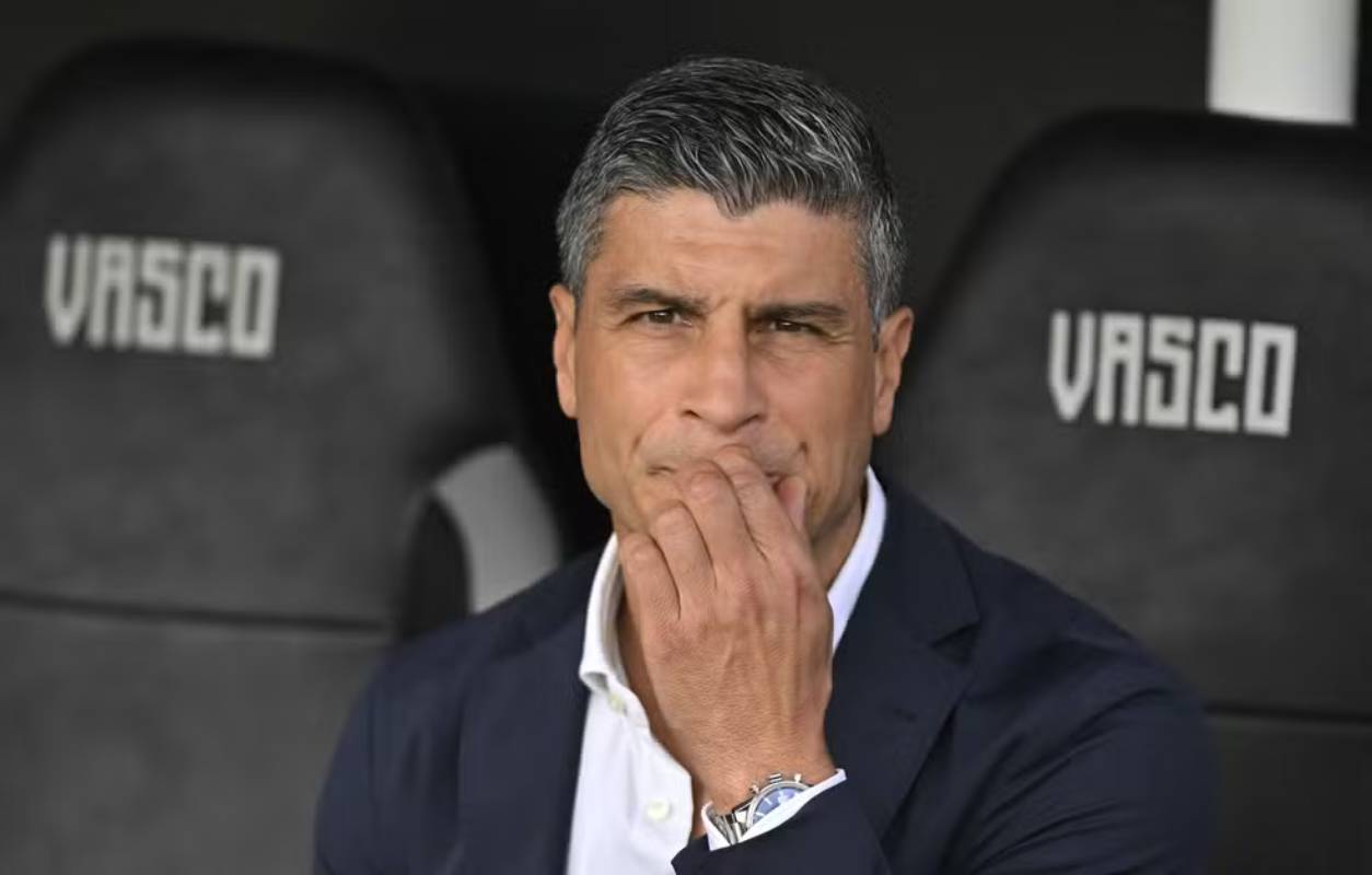 Pedro Emanuel durante Vasco x Santos