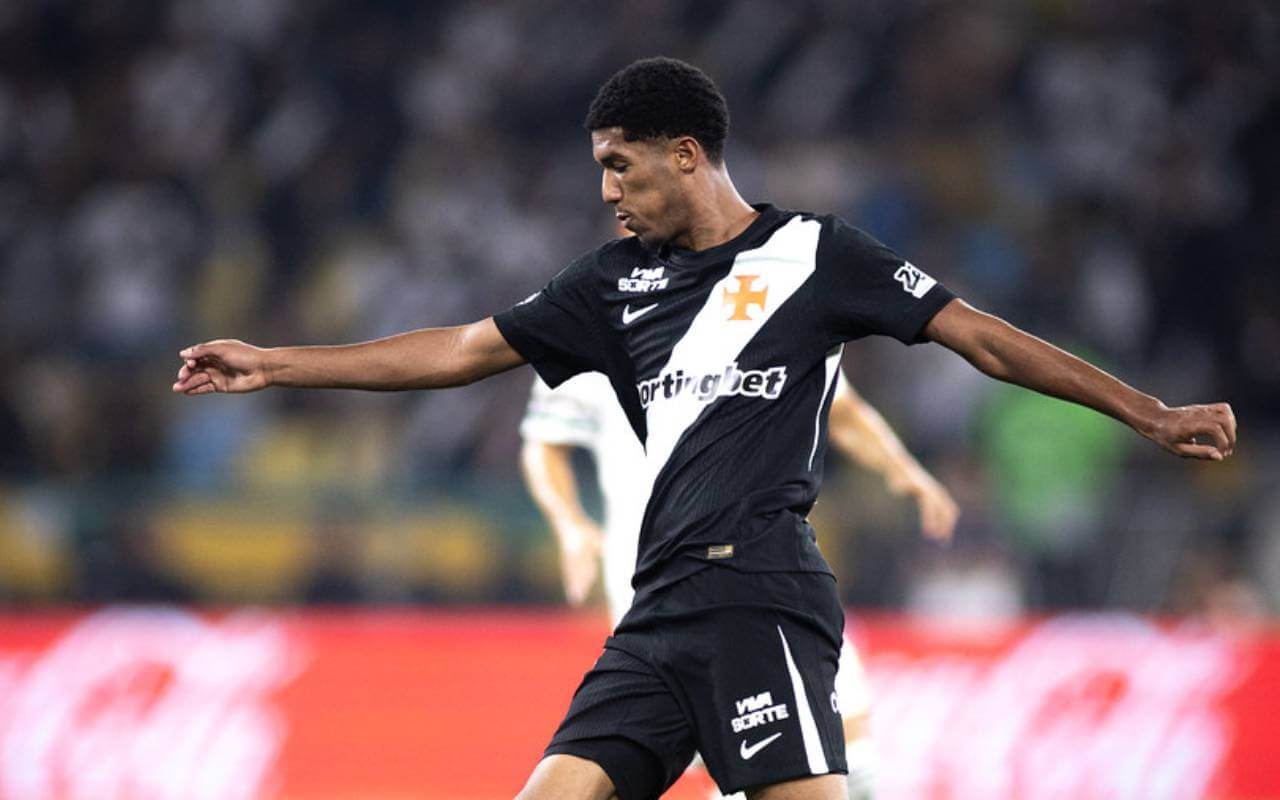 Ramon Rique em Vasco x Fluminense no Maracanã