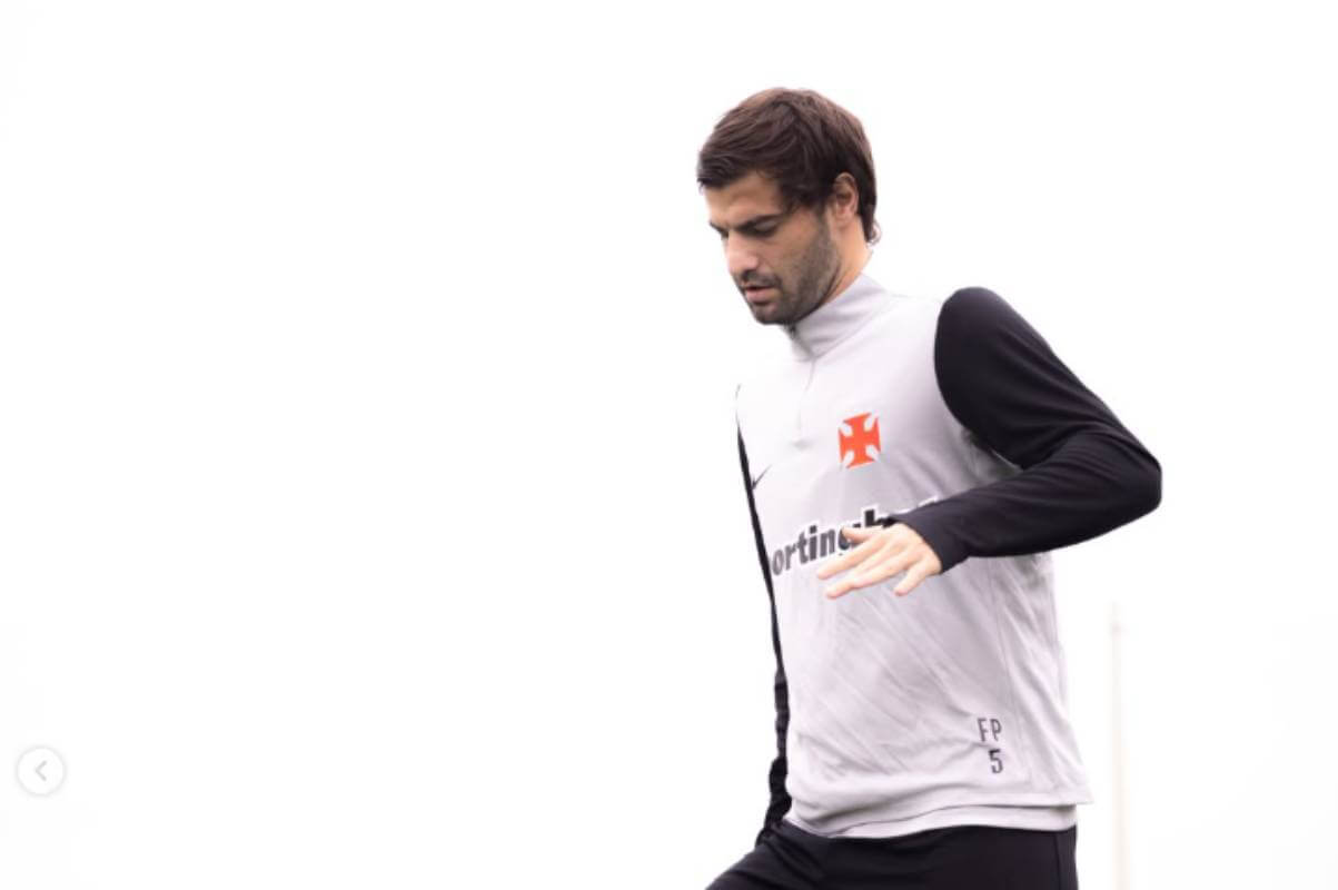 Santiago Sosa em treino do Vasco