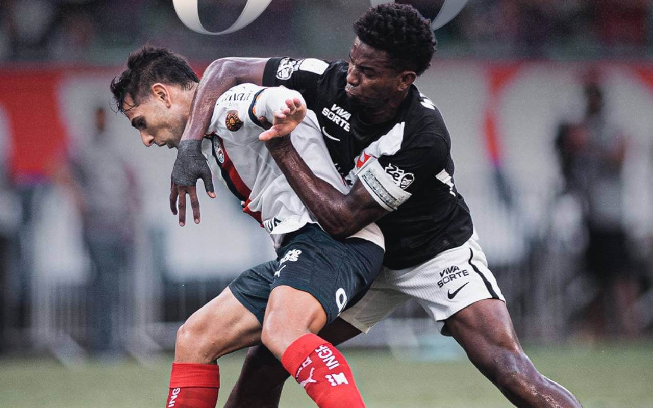 Thiago Mendes em Bahia x Vasco
