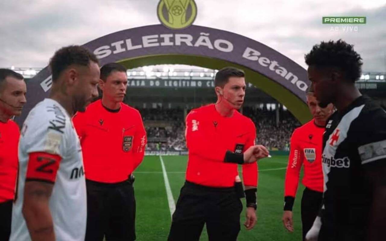 Thiago Mendes e Neymar em Vasco x Santos