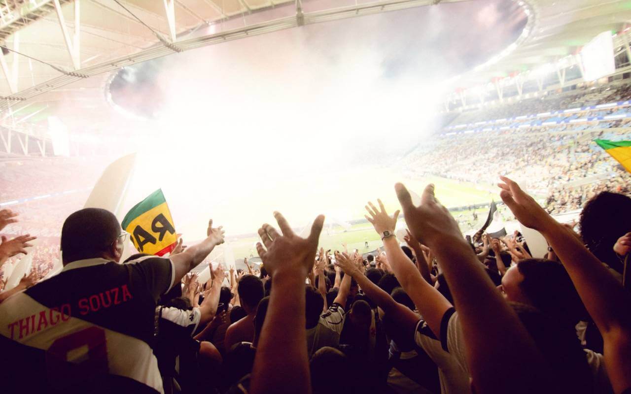 Torcida do Vasco em clássico no Maracanã