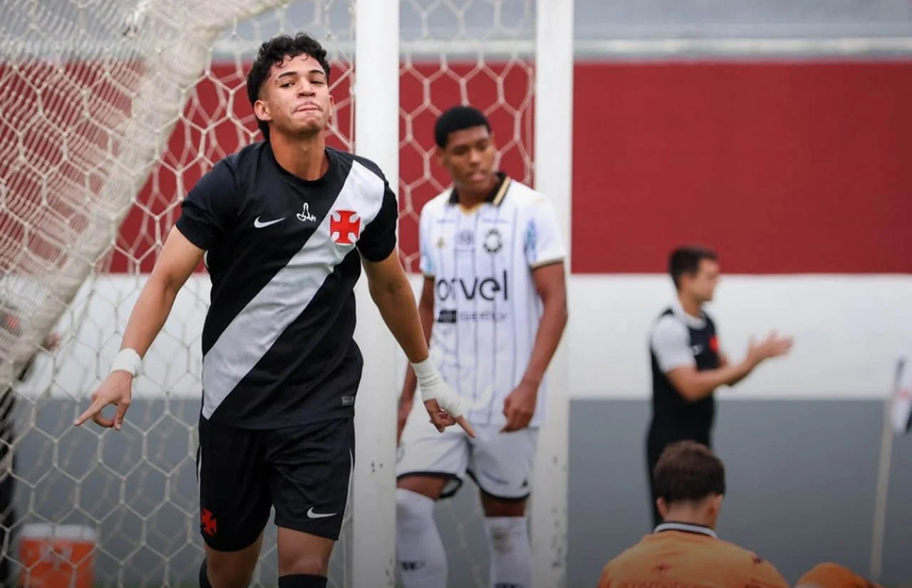 Crias da Colina aplicam goleada impiedosa na primeira fase da competição