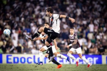 Sosa em ação pelo Vasco contra o Fluminense