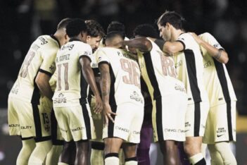 Vasco x Coritiba em São Januário