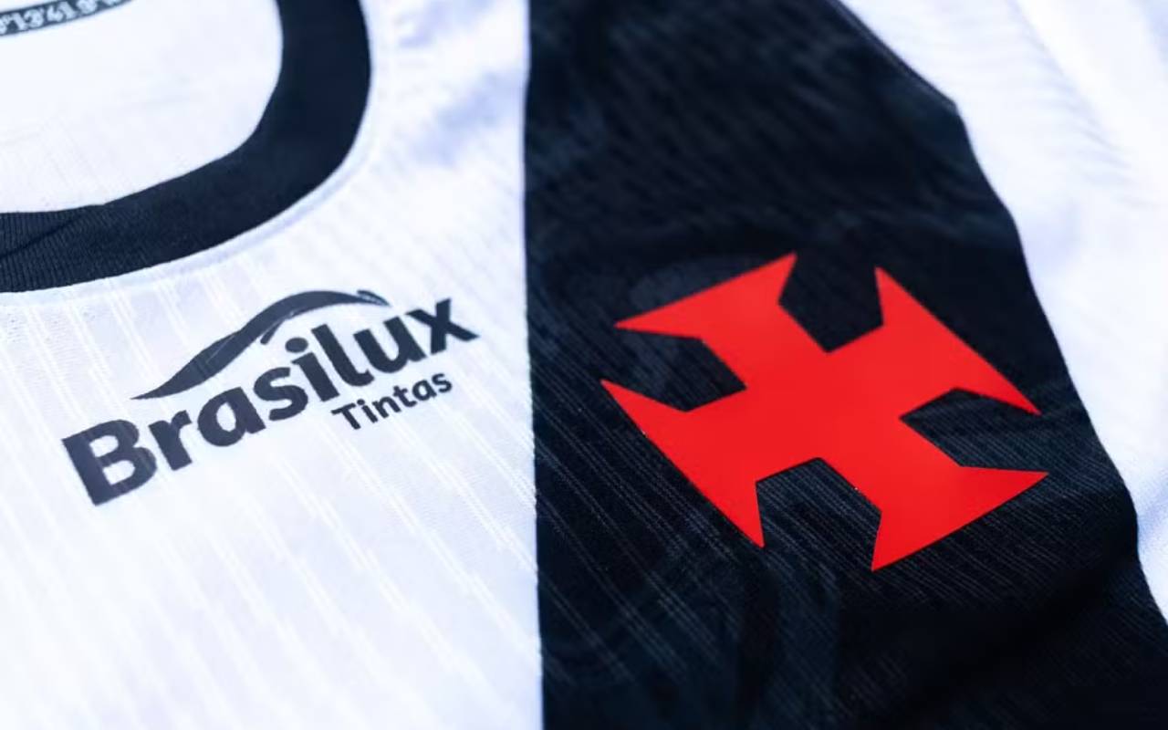 Brasilux Tintas estampará a camisa do Vasco