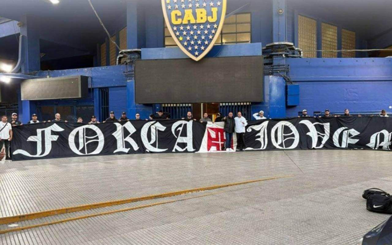 Força Jovem do Vasco e La 12 na Argentina em 2025