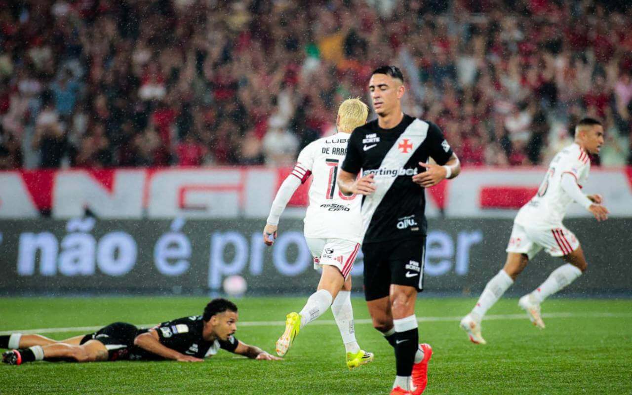 Vasco x Flamengo no Nilton santos